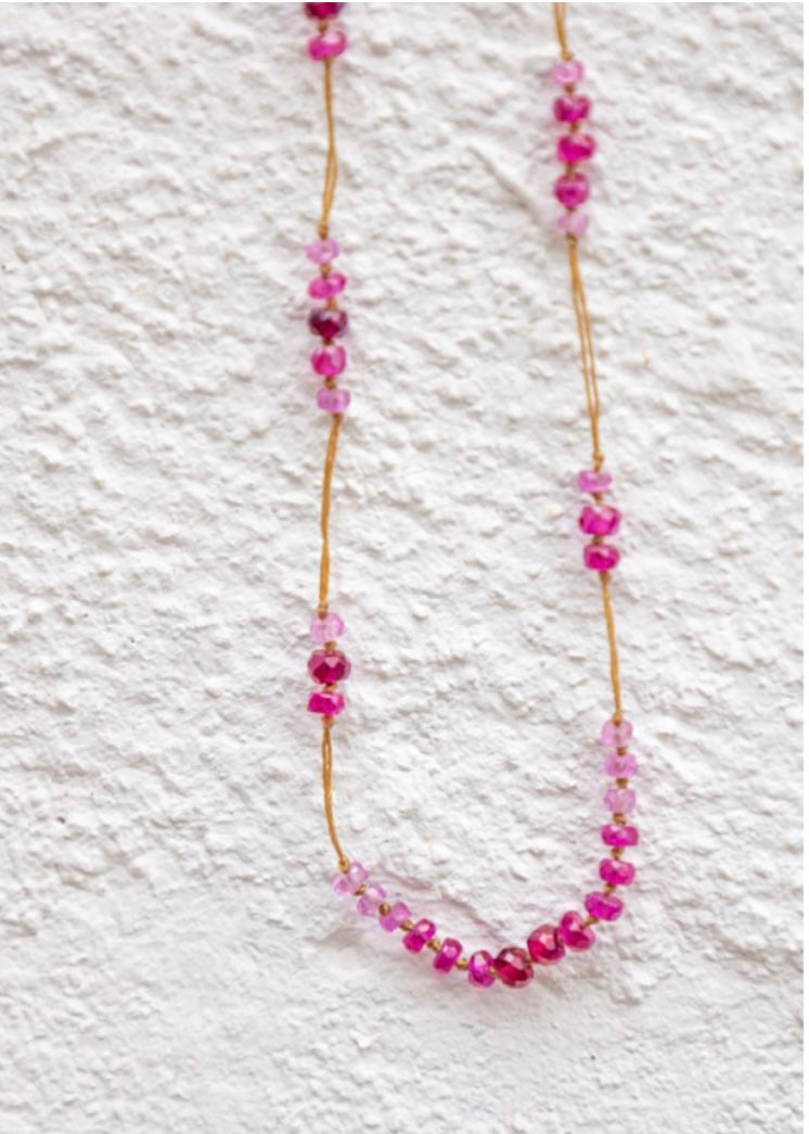 RUBIS SHADED SECTION NECKLACE
