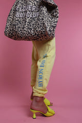 YELLOW BAYRON BAY CREW JOGGING